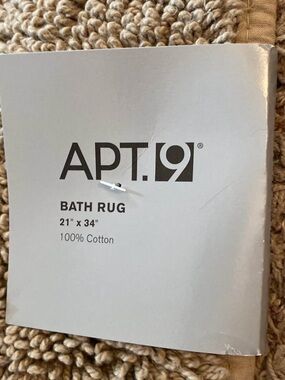 Apt. 9/ Bath Mat/ 21 x 34